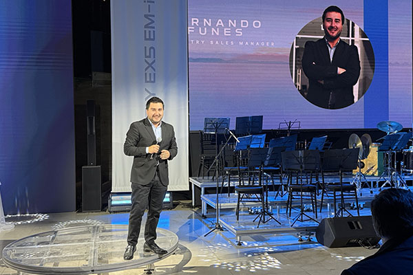 [CHICUREO] Presentan nuevo Geely 