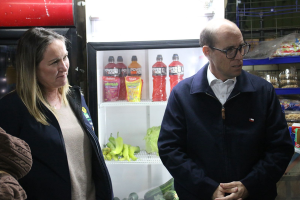 Foto: Alcaldesa Isabel Valenzuela, Ministro Martín Arrau - Chicureo Hoy