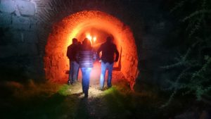 ENTRADA CON TURISTAS A TUNEL