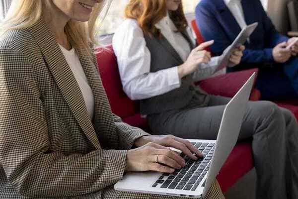 mujeres inversiones