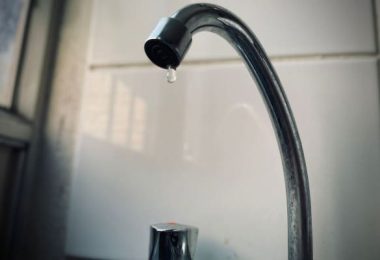 Corte de agua Colina