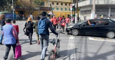 Opción En contra sigue al alza