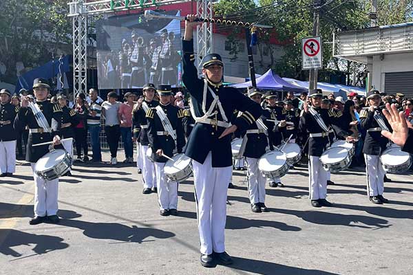 desfile escolar 2023