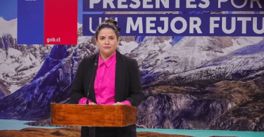 Ministra Orellana por Jordhy Thompson