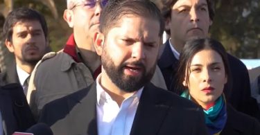 Boric carabineros detenidos