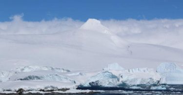 petróleo en la Antártica