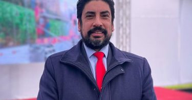 Rubén Oyarzo