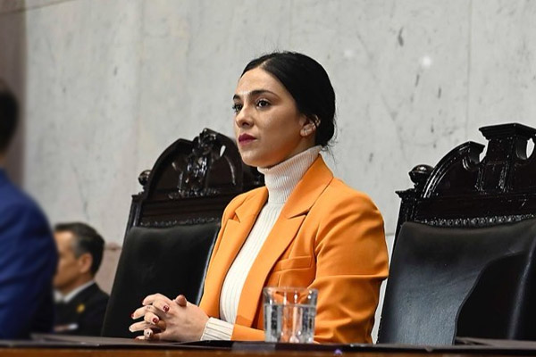 Karol Cariola 24/03