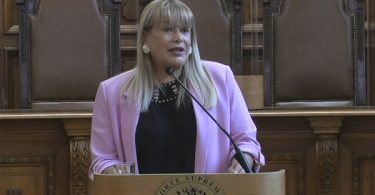 Ángela Vivanco AC