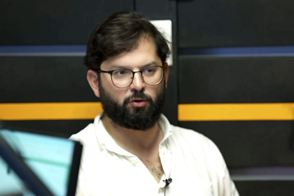 Boric oposición