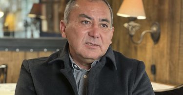 César Mena