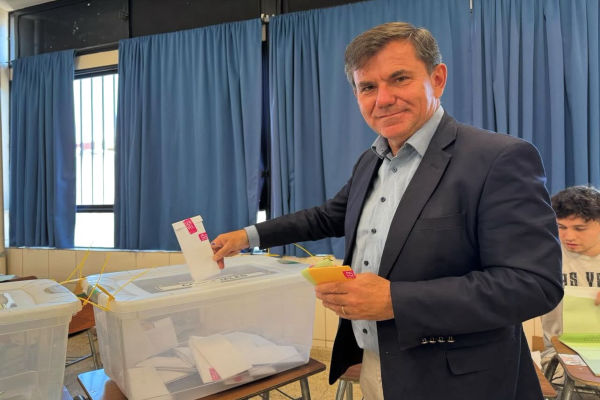 Enrique Bassaletti Distrito 8