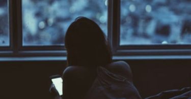 difusión de contenido sexual