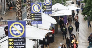 multa por comprar en comercio ilegal en Providencia