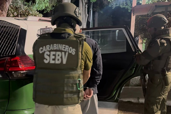detención homicidio frustrado carabinero 23/12/25