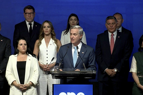 Black & White 23/01/26