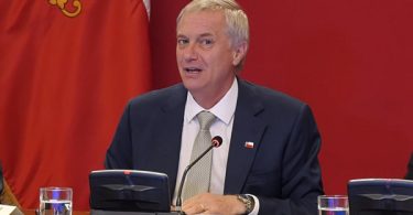 Encuesta Criteria: aprobación de presidente Kast