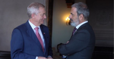 Karlezi por impuesto corporativo