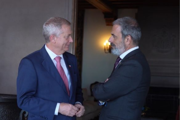 Karlezi por impuesto corporativo