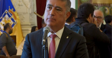 Desbordes critica a diputados Escuelas Protegidas