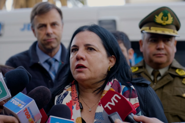 Ministra Steinert operativo migratorio en la Vega Central