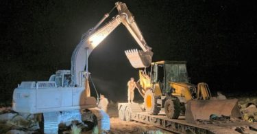 retroexcavadora Colchane