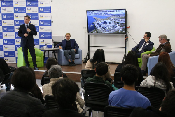 Colina conferencia de expertos