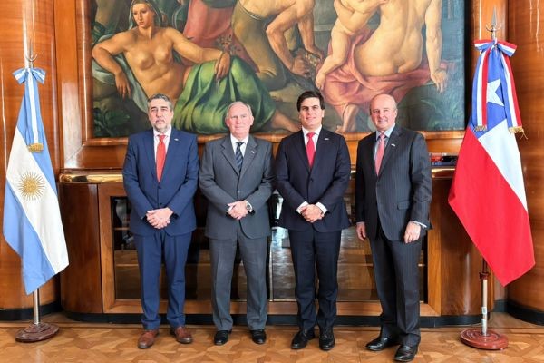cooperación minera
