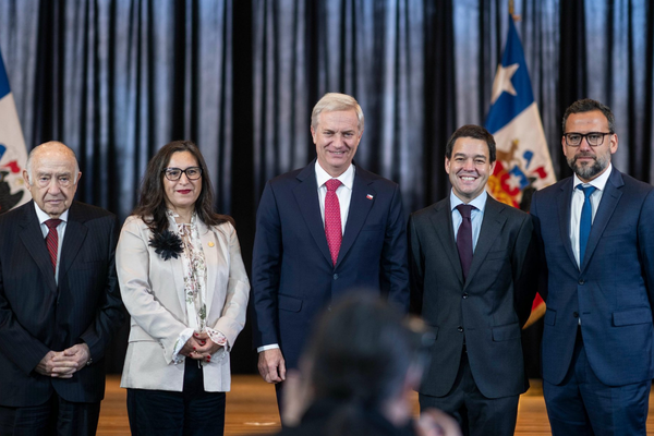 Kast prensa